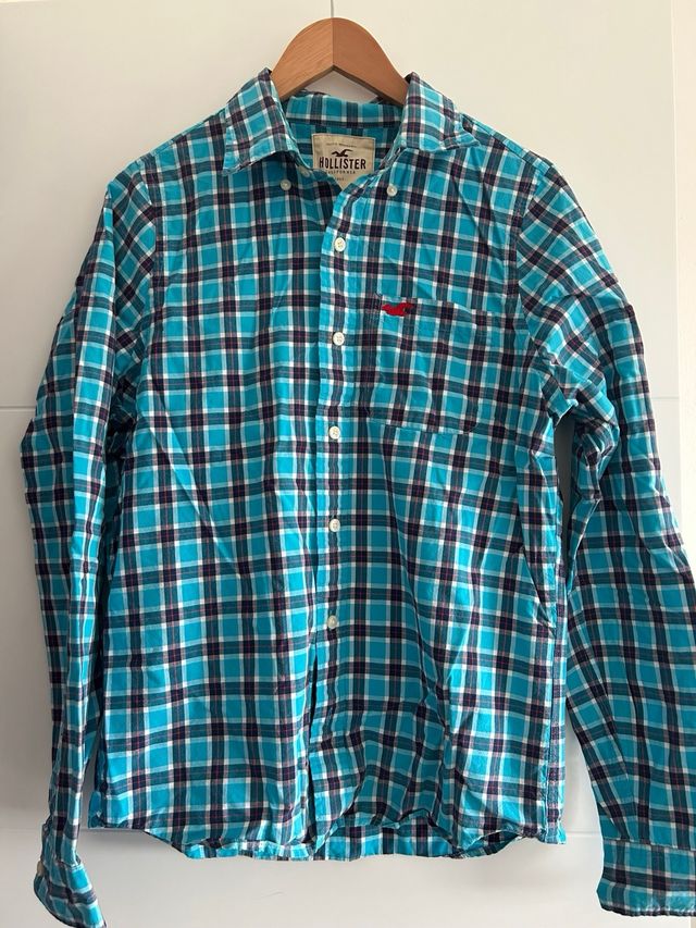 2 Camisas Hollister - Azul y Verde