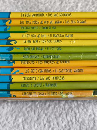 LOTE 12 DVDs CUENTOS INFANTILES  "HERMANOS GRINM"