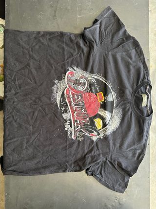 Camisetas “Desigual”