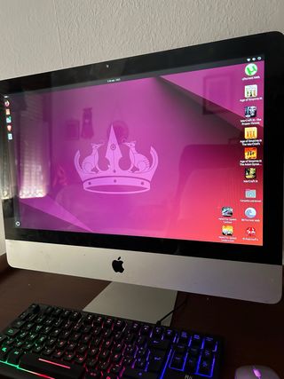 iMac 21,5" Apple Plata 2011
Sistema Ubuntu linux
