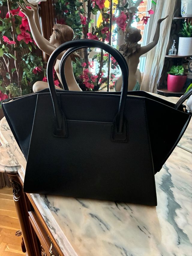 Bolso Michael Kors - Negro de piel y ante. autenti