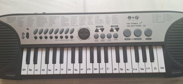 Teclado Electrónico