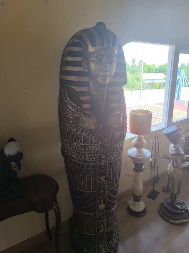 Sarcófago egipcio antiguo