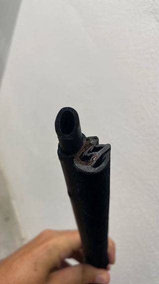 Goma puerta BMW E60/61 delantera izquierda