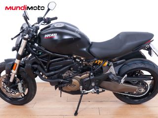 DUCATI MONSTER 821