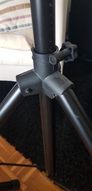 2 Soportes altavoces trípode