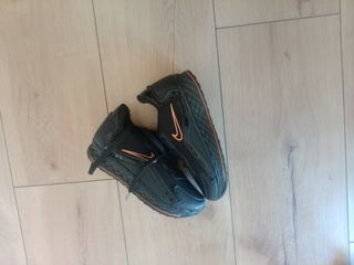 Zapatillas Nike niña, talla 30