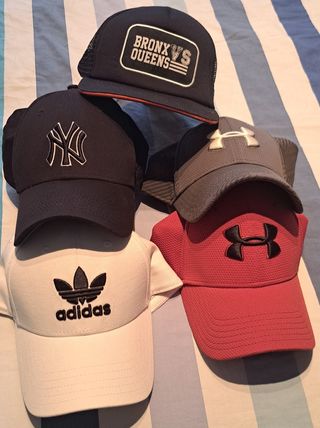 5 Gorras - NY Yankees, Adidas, Under Armour