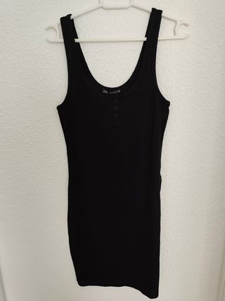 Vestido negro Zara - midi