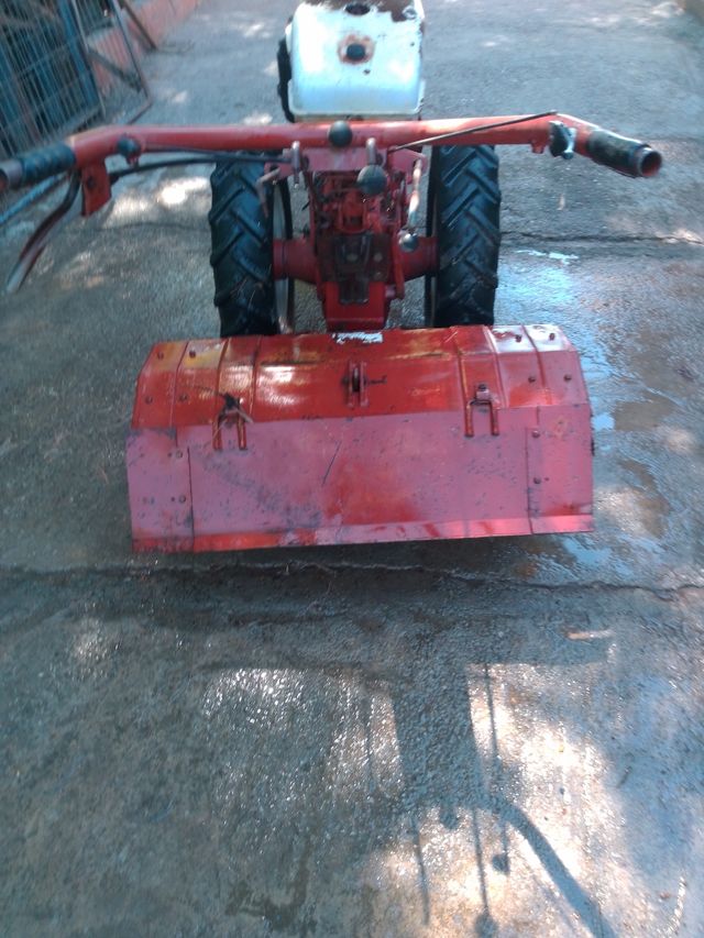 Motocultor diesel antiguo