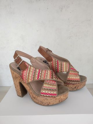 Sandalias tacón multicolor