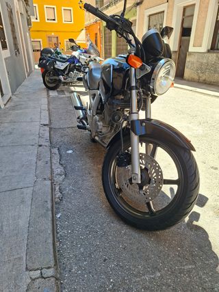 Honda CBF 250 - Moto 2006