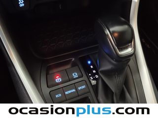 Toyota Rav4 220H Business 160 kW (218 CV)