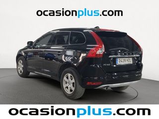 Volvo XC60 D3 Kinetic 100 kW (136 CV)