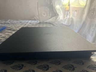 PS4 (PlayStation 4) Slim 1TB - FIFA 19