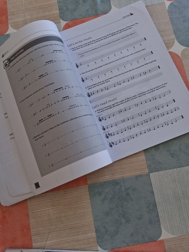 Libro Música Secundaria - Music A CLILO