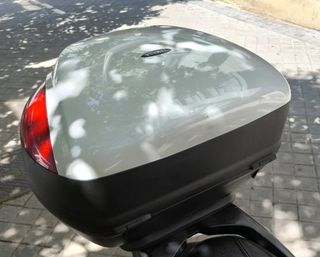 Baúl Yamaha 46L - Top Case Givi
