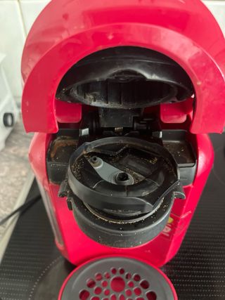 Cafetera Bosch roja - compacta
