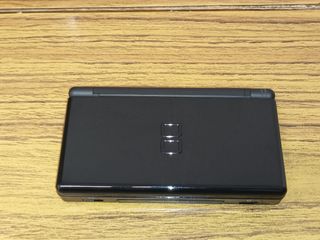 CONSOLA NINTENDO DS LITE NEGRA