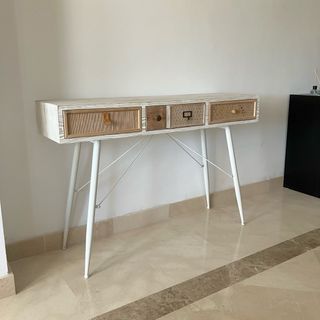 Mesa consola 3 cajones blanco-madera