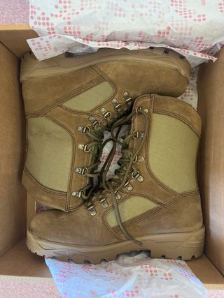 Botas tácticas montaña t.42