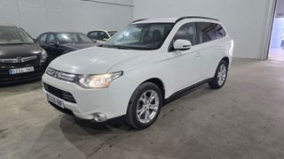Mitsubishi Outlander 4x4 7 plazas