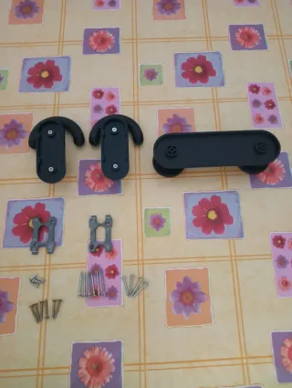 2 Ganci Appendiabiti + 1 Appendino omaggio