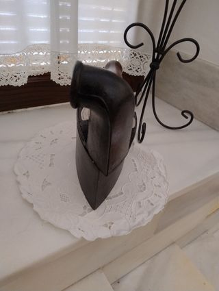 Plancha antigua de forja