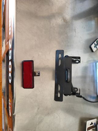 Portamatriculas Puig Suzuki gsxr 1000 k7