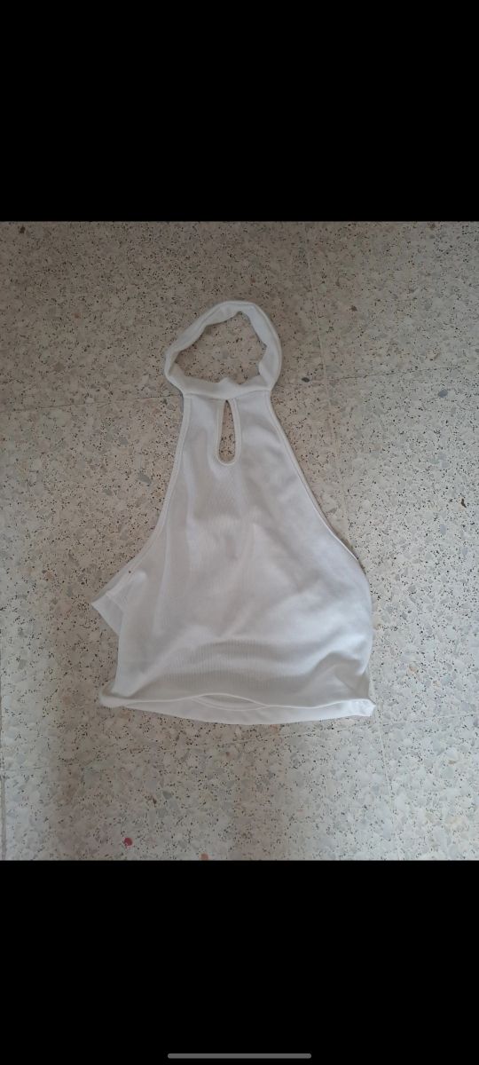 Top blanco Shein - crop top