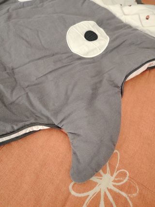 Saco de dormir para bebés de tiburón babybites 