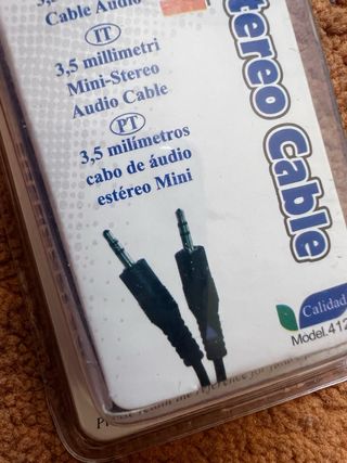 Cable estéreo 3.5mm Shenggelan - 1.5m