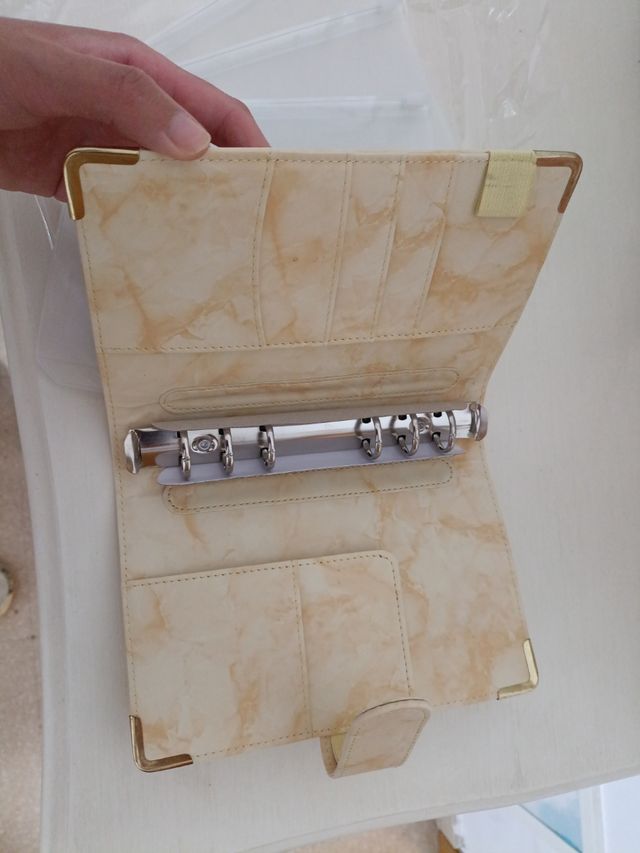 Libreta ahorro dinero