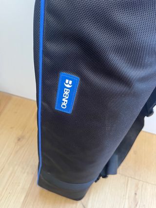 Trípode Benro - Cámara