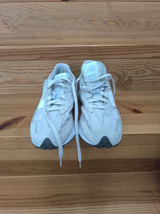Zapatillas New Balance 327 Beige