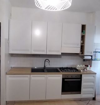 Cucina Stosa bianca e legno 2019