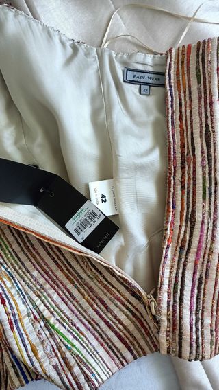 Conjunto fiesta beige y multicolor