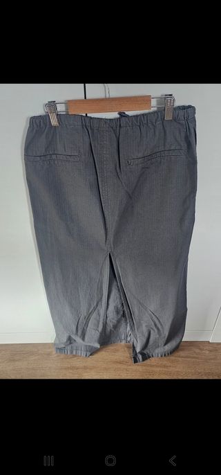 Falda Zara gris - larga - sin usar