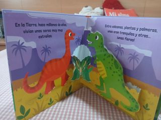 Dinosaurios divertidos (Pop-up de cuento): Con ...