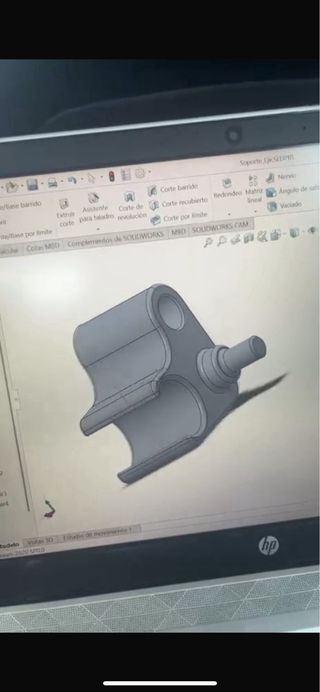 Soporte eje delantero Honda NSF250R