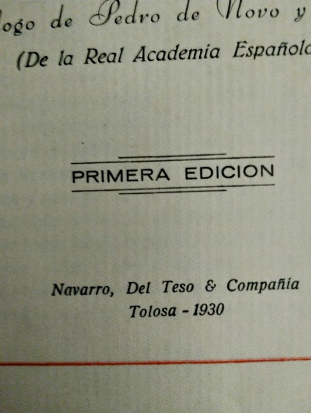 Libro antiguo: Bajo la voz del mar. dedicado.