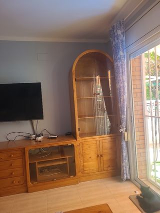 Comedor madera maciza,mesa y sillas+ mesa baja