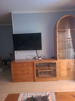 Comedor madera maciza,mesa y sillas+ mesa baja