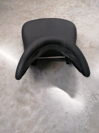 ASIENTO TRIUMPH TROPHY 1200