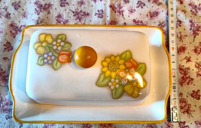 Porta burro Thun Country con fiori