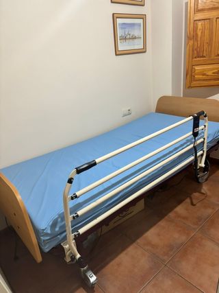 Cama articulada con mando