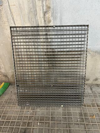 Rejilla galvanizada usada