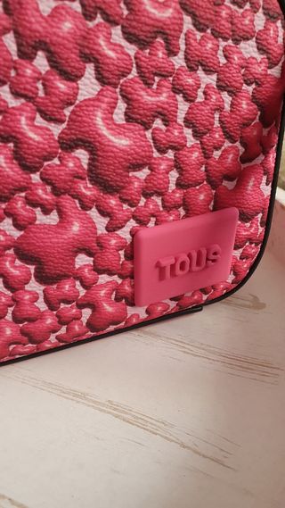 Bolso Tous bandolera fucsia