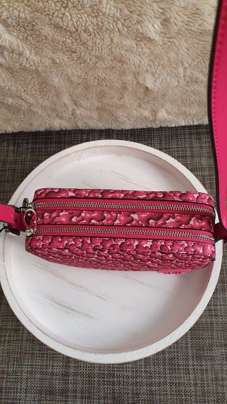 Bolso Tous bandolera fucsia