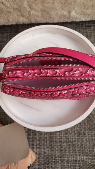 Bolso Tous bandolera fucsia
